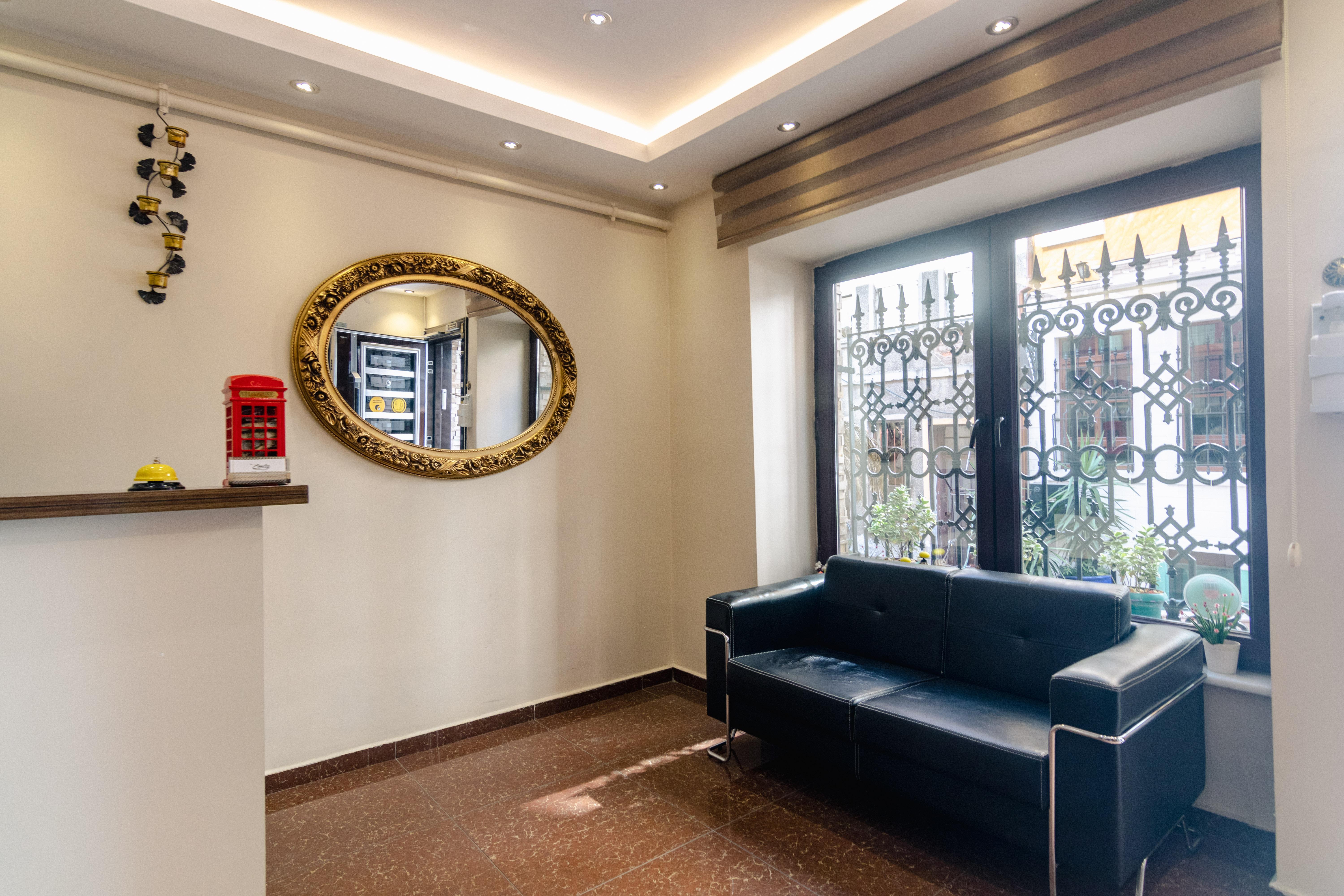 Zendy Suite Hotel — Foto 1